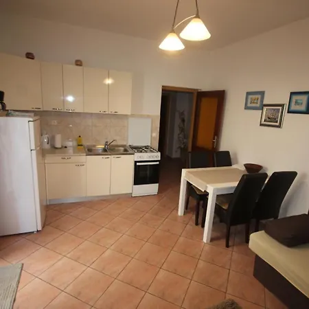 Apartment Apartments With Parking Space Zadar - Diklo, Zadar - 5875 *